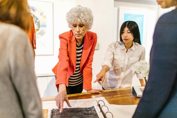 How Can UK Businesses Navigate Emerging Technological Trends Successfully?